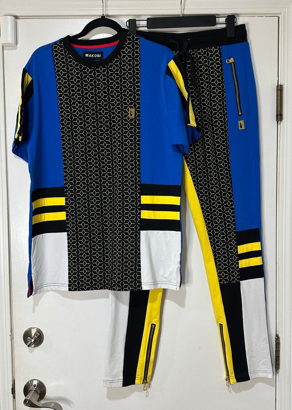 Makobi Men’s 2 Piece Tracksuit Royal Blue Yellow Black White Sz Medium Pre-Loved